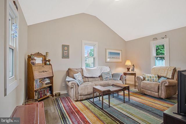 1609 BENTLEY RD, Edgewater, MD 21037