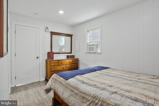 1609 BENTLEY RD, Edgewater, MD 21037