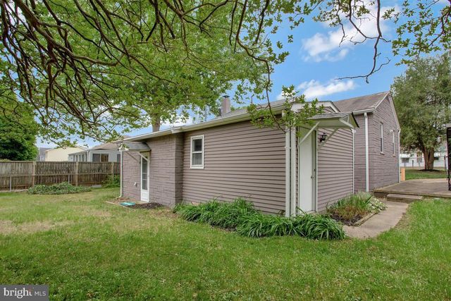 1609 BENTLEY RD, Edgewater, MD 21037