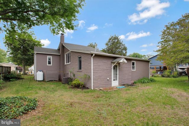 1609 BENTLEY RD, Edgewater, MD 21037