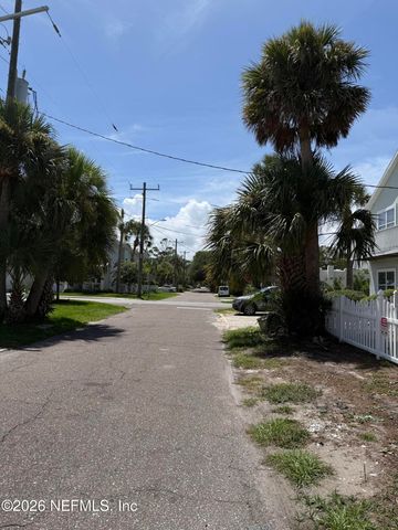 263 2ND Street, Atlantic Beach, FL 32233