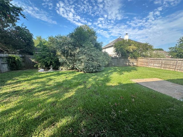10813 Scenic Drive, Montgomery, TX 77356
