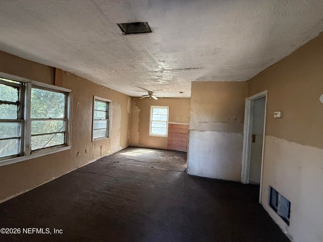 1918 E 27TH Street, Jacksonville, FL 32206