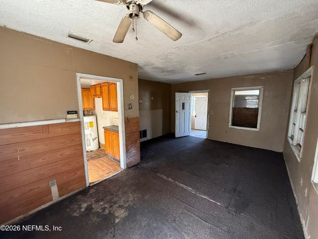 1918 E 27TH Street, Jacksonville, FL 32206