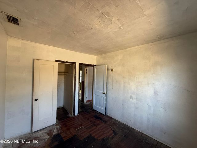 1918 E 27TH Street, Jacksonville, FL 32206