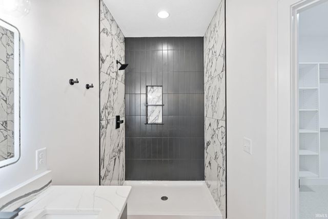 2818 Mellow Court, Fort Wayne, IN 46818