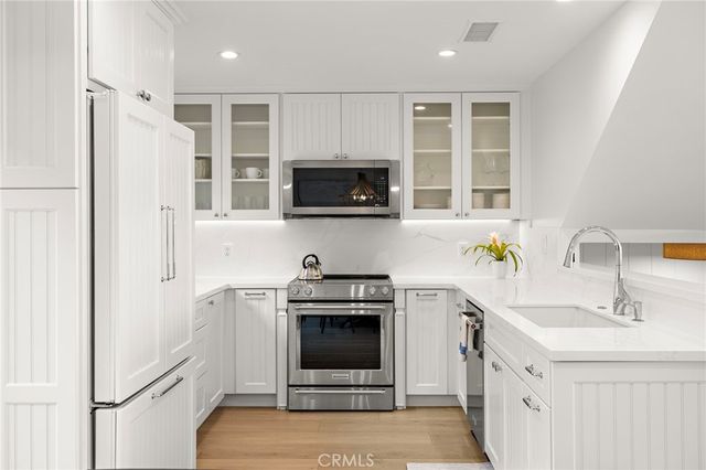 74 Blue Lagoon, Laguna Beach, CA 92651