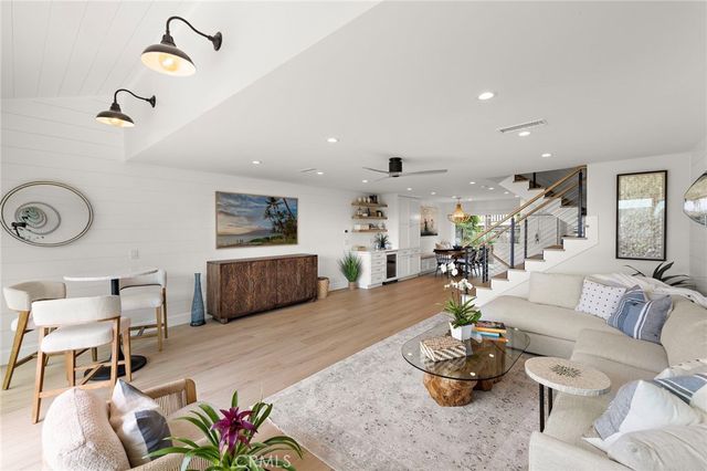 74 Blue Lagoon, Laguna Beach, CA 92651