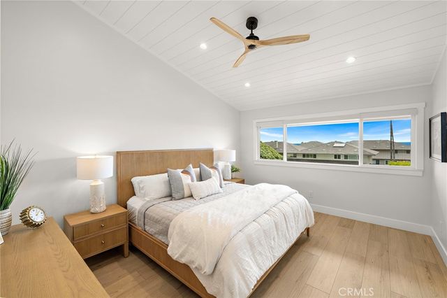 74 Blue Lagoon, Laguna Beach, CA 92651