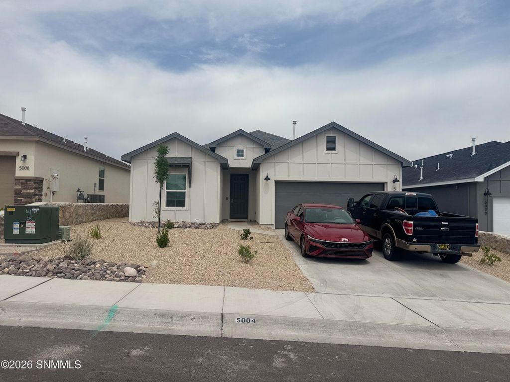 5004 Sand Stream Road, Las Cruces, NM 88012