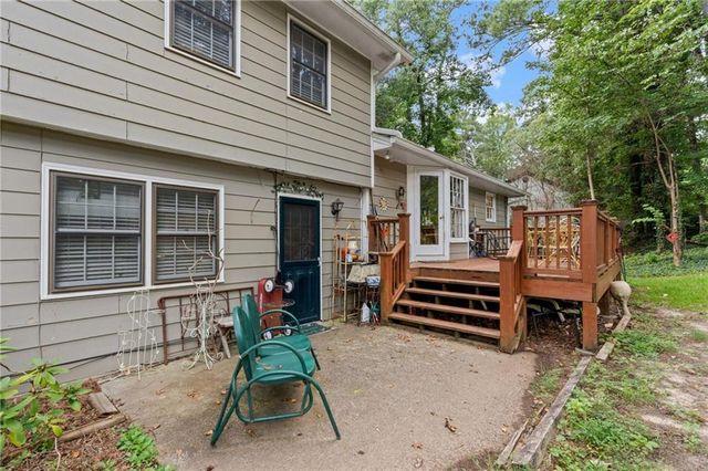 2191 Brookfield Circle, Lawrenceville, GA 30043