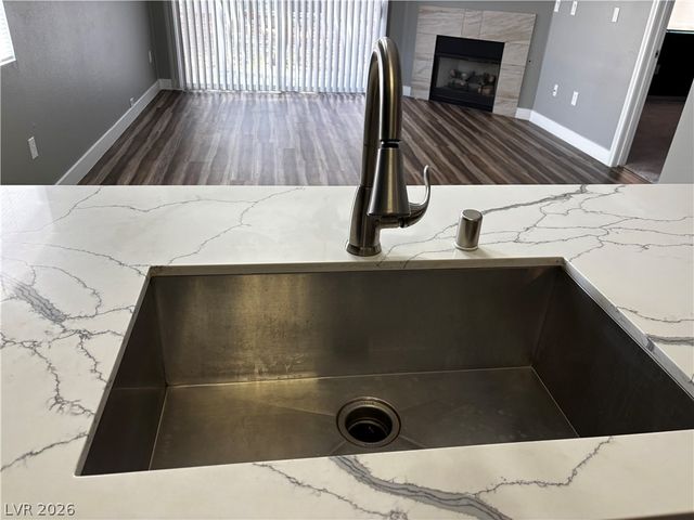 6453 Blue Blossom Avenue, Las Vegas, NV 89108