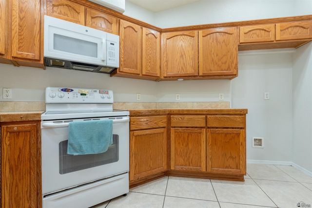 1140 N Villareal Ave, San Luis, AZ 85336