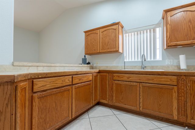 1140 N Villareal Ave, San Luis, AZ 85336