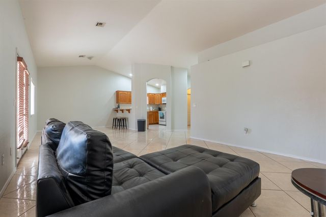 1140 N Villareal Ave, San Luis, AZ 85336