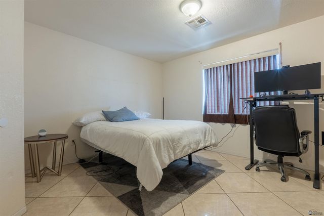1140 N Villareal Ave, San Luis, AZ 85336