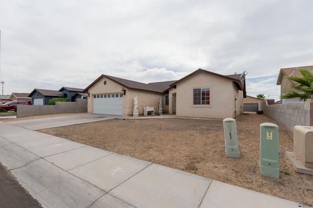 1140 N Villareal Ave, San Luis, AZ 85336