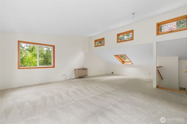 15822 34th Avenue NE, Lake Forest Park, WA 98155