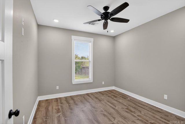 7 Emerson Way, Sheridan, AR 72150