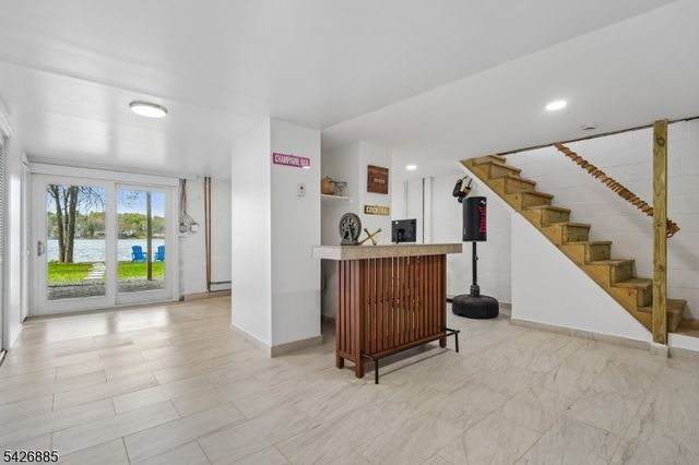 119 Lake Shore Dr, West Milford Twp., NJ 07421