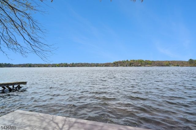 119 Lake Shore Dr, West Milford Twp., NJ 07421