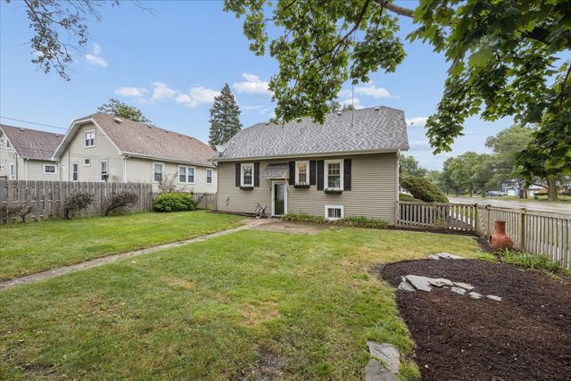 5436 Cumnor Road, Downers Grove, IL 60515