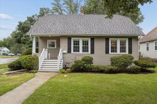 5436 Cumnor Road, Downers Grove, IL 60515
