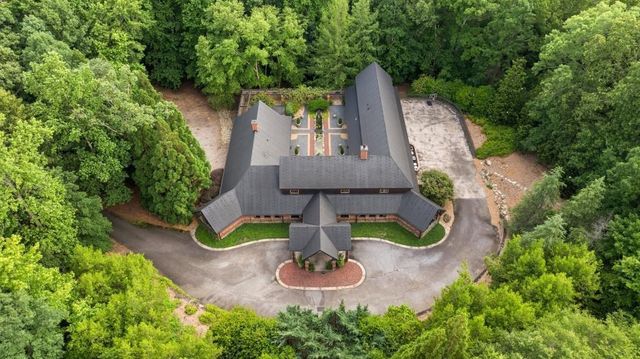114 Lees Lake Road, Fayetteville, GA 30214