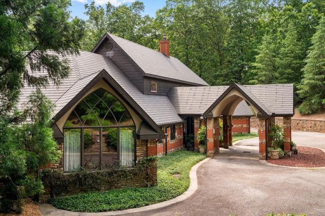 114 Lees Lake Road, Fayetteville, GA 30214