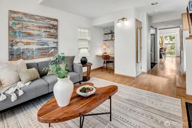 116 24th Avenue S, Seattle, WA 98144