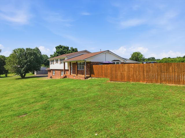 116 Swafford Lane NW, Charleston, TN 37310