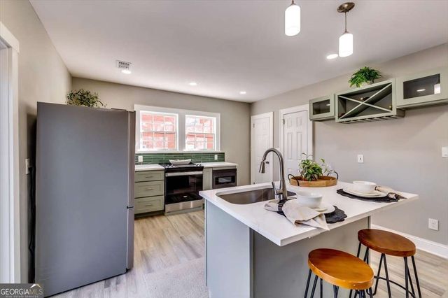 939 Hope Drive SW, Atlanta, GA 30310