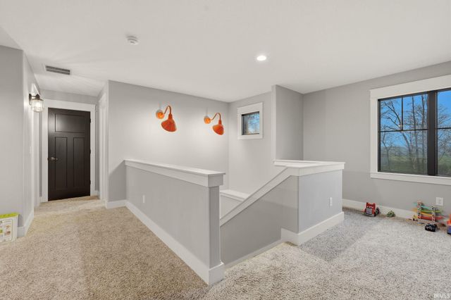 5587 Deer Hollow Road, Auburn, IN 46706