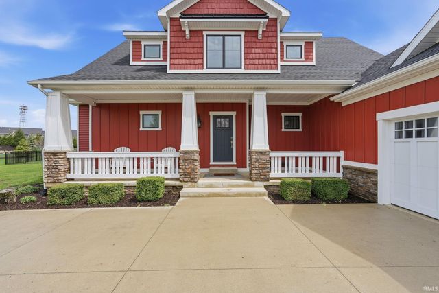 5587 Deer Hollow Road, Auburn, IN 46706