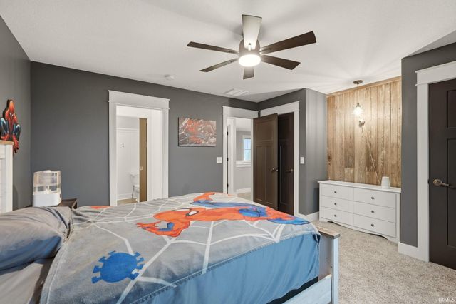 5587 Deer Hollow Road, Auburn, IN 46706