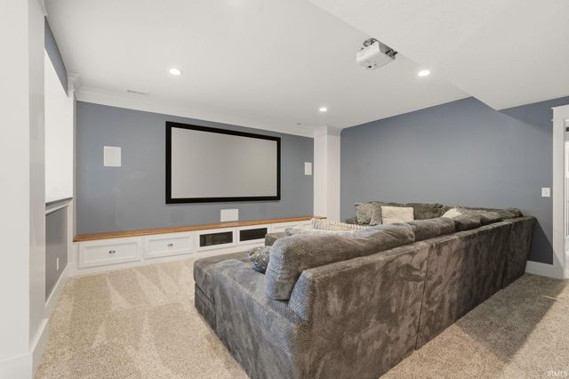 5587 Deer Hollow Road, Auburn, IN 46706