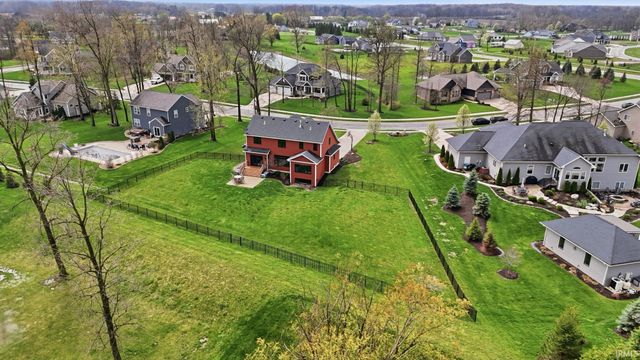 5587 Deer Hollow Road, Auburn, IN 46706