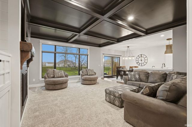 5587 Deer Hollow Road, Auburn, IN 46706
