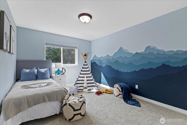 22005 260th Avenue SE, Maple Valley, WA 98038