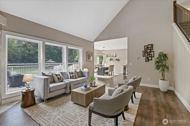 22005 260th Avenue SE, Maple Valley, WA 98038