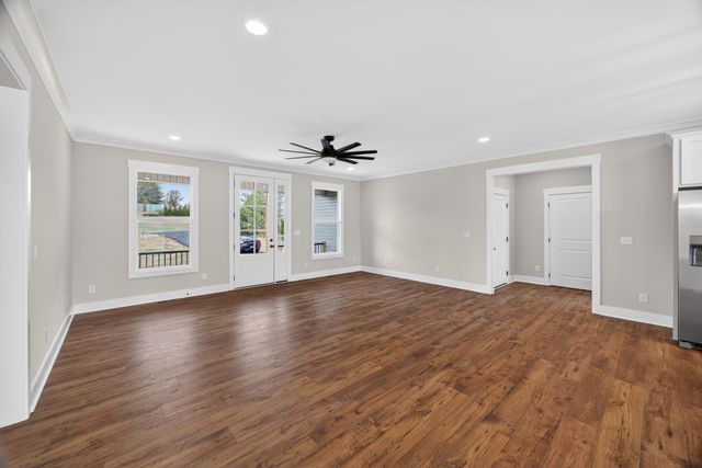 3485 Northwind Dr, Cookeville, TN 38506