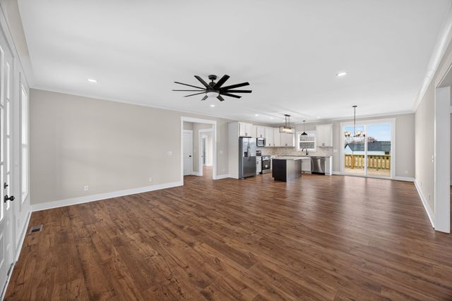 3485 Northwind Dr, Cookeville, TN 38506