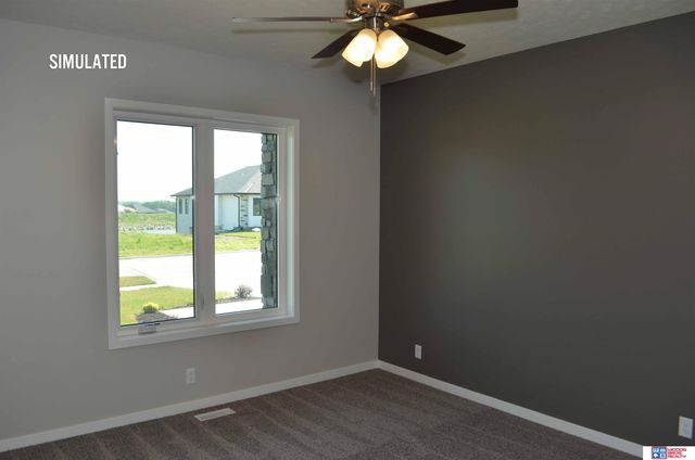 512 Deep Water Bay, Lincoln, NE 68527