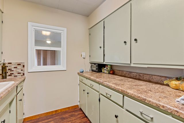 2930 W Lynn Street, Springfield, MO 65802