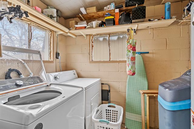 2930 W Lynn Street, Springfield, MO 65802