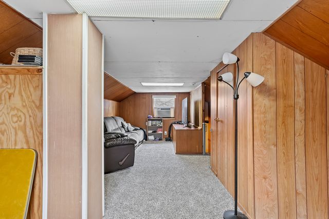 2930 W Lynn Street, Springfield, MO 65802