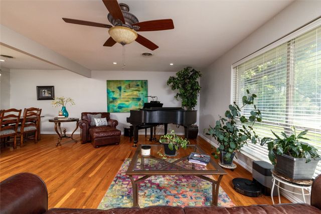 2640 Ridgecrest Drive, Southlake, TX 76092