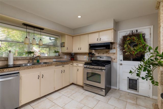 2640 Ridgecrest Drive, Southlake, TX 76092