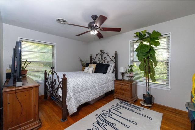 2640 Ridgecrest Drive, Southlake, TX 76092