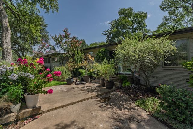 2640 Ridgecrest Drive, Southlake, TX 76092
